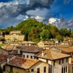 Asolo, il borgo definito da Carducci "la città dei cento orizzonti"