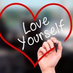 Ma chi l’ha detto che un weekend da sogno si fa in coppia? Lasciate gli altri festeggiare San Valentino che noi il San Faustino lo passiamo alla grande: i Famelici hanno selezionato sette proposte dove il vero lusso è stare con se stessi e prendersi il tempo per fare ciò che si ama.