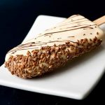 Ricette primaverili: gelato su stecco alle bacche di Goji 8 Maggio: tempo di gelato. Le giornate declinano dal tiepido al caldo. La voglia di gelato aumenta ed eccovi allora la ricetta del gelato su stecco alle bacche di Goji