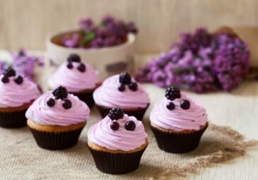 Ube, il tubero viola che colora naturalmente di viola i dolci 7 Cupcake: maschile o femminile?