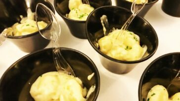 Gnocchi con salsa cremosa di loroco
