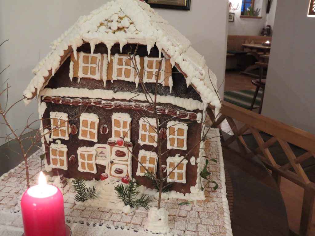 casetta dolce di Natale