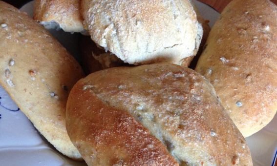 Pane artigianale: il re indiscusso delle tavole italiane o un alimento da demonizzare? 4 marina pane cerealia 02 e1612567656839