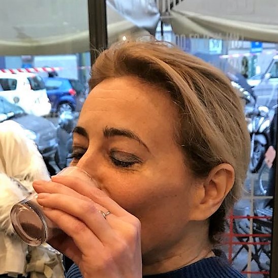 Golden milk, blue milk saranno le nuove bevande che berremo. Noi le abbiamo degustate da Panini Durini 1 Golden milk, blue milk presso Panini Durini