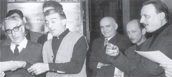 piatto di maccheroni, canzoni fameliche
