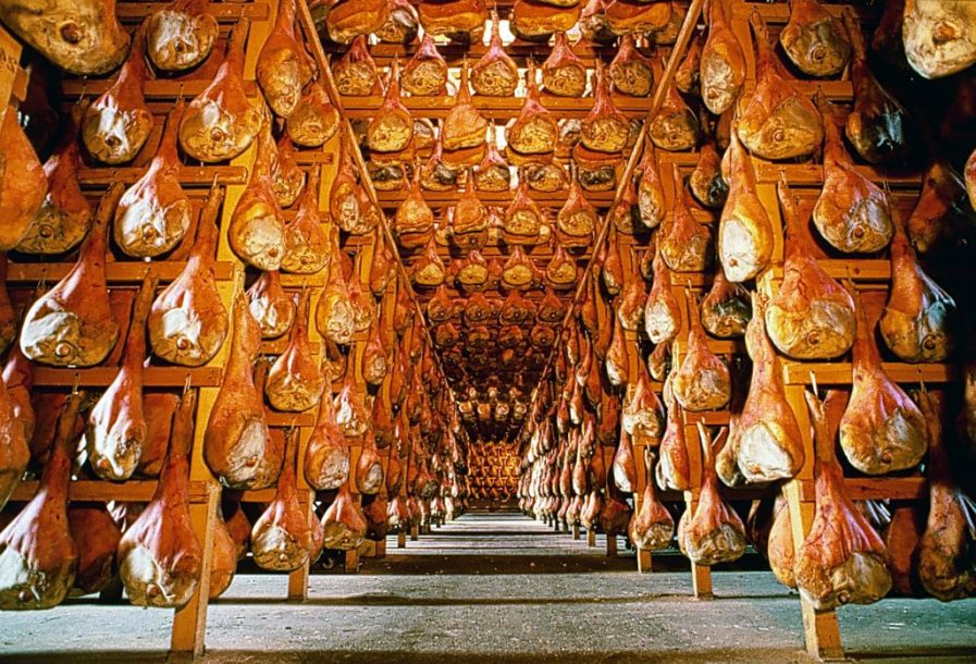 Salumi: quali scegliere e quante volte mangiarli 13 Salumi: quali scegliere e quante volte mangiarli