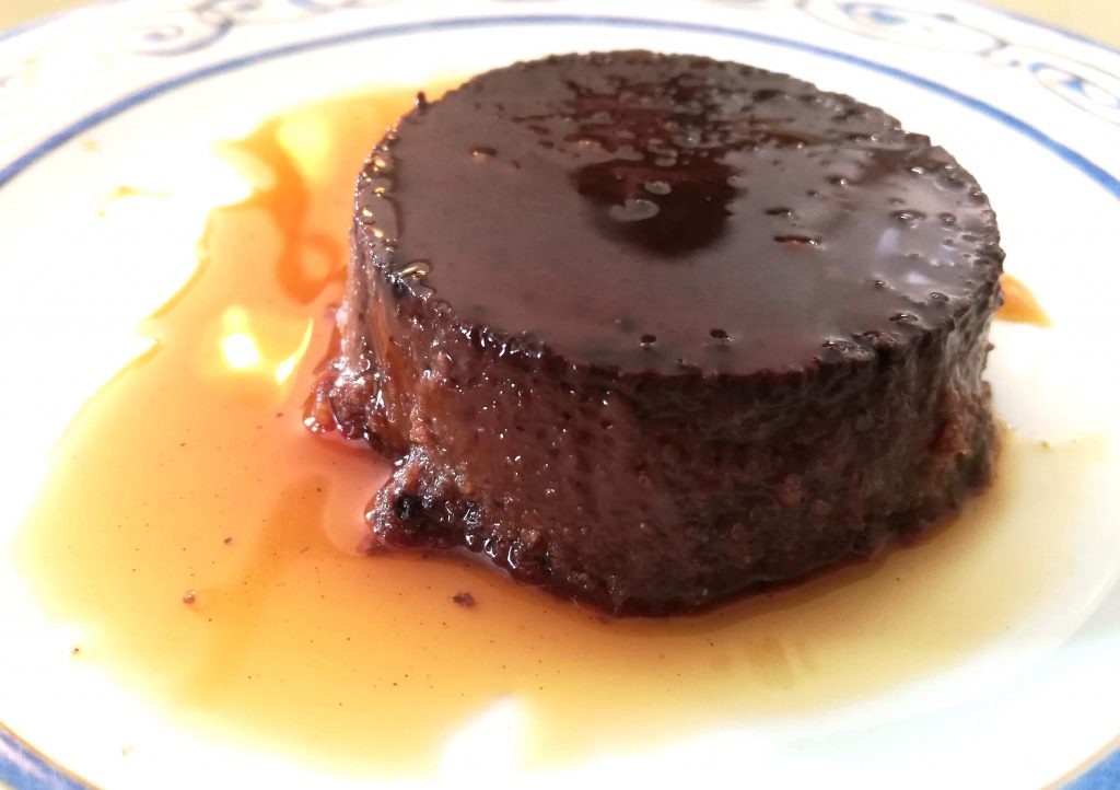 Bonét all'amaretto proposto dal Ristorante La Guardia di Gavi in Piemonte