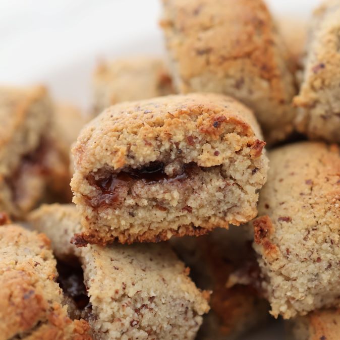 Famelicamente alla ricerca di piatti perduti: i dormenti di Peppino, ovvero la Puglia nel piatto 2 biscotti pugliesi