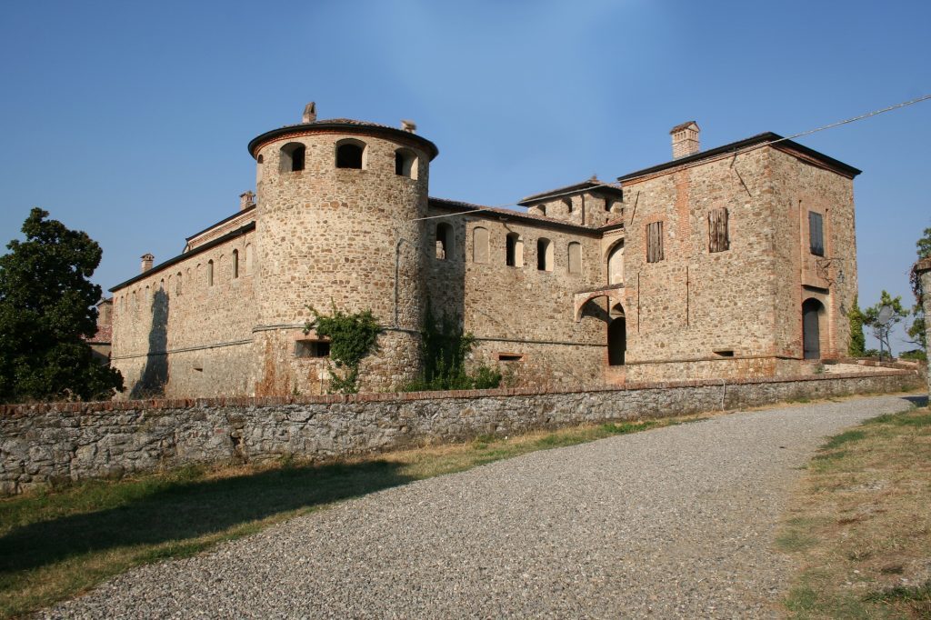 5 castelli da visitare in un week end invernale 4 5 castelli da vedere: Castello di Agazzano