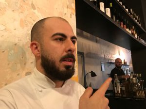A Milano Mater Bistrot: lo chef Alex Leoni, ex writer