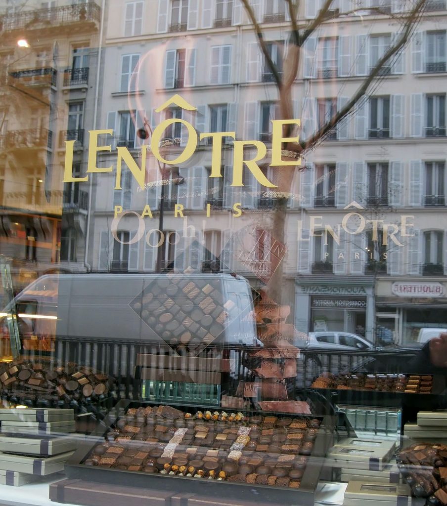 Parigi raccontata dalle vetrine delle pasticcerie: Lenotre