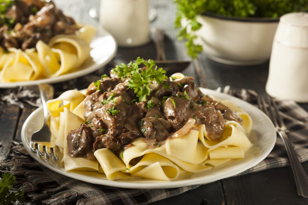 Bologna, oltre i tortellini: 8 piatti della cucina tradizionale bolognese 1 L'arte di fare la pasta fatta in casa: tagliatelle