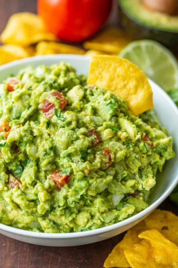 Guacamole, la salsa verde più amata in Messico e non solo...Ecco la ricetta classica e le sue varianti 3 guacamole