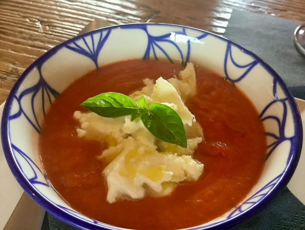 Ancora possibile mangiare pomodori gustosi? Sì all'Osteria Volante a Torreglia 7 Osteria Volante a Torreglia, dove mangiare prodotti di altissima qualità. Come il pomodoro