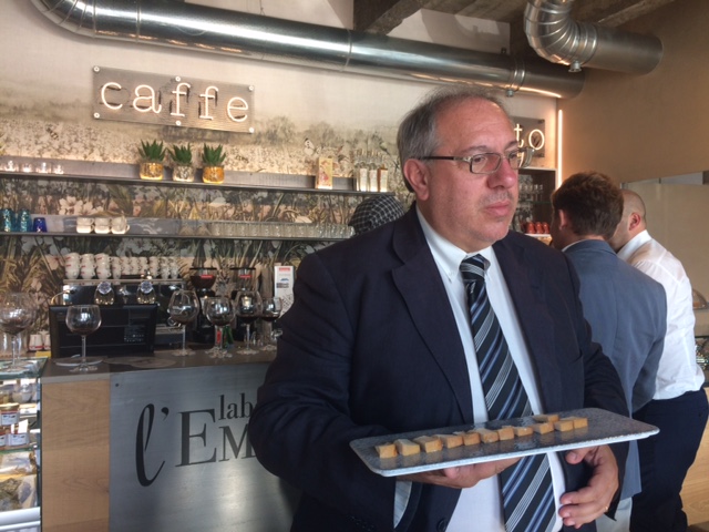 Tutto sull'apertura del Laboratorio l'Emporio 1 Tutto sull'apertura del Laboratorio l'Emporio