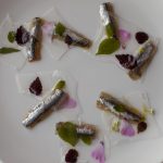 Ricette primaverili: alici, pesto, carpione, erbette del ristorante Osticcio 9 Alici, pesto, carpione, erbette: ristorante osticcio