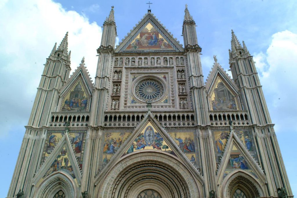Crisi Coronavirus: 20 motivi per visitare l'Italia 11 crisi coronavirus Italia da visitare: orvieto
