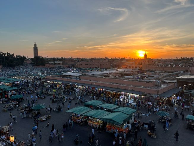 Le città scopritele al mercato in nome di cibo e cultura 4 Marrakech - una notte tra spezie, voci e magia