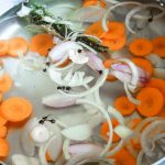 Court-Bouillon: il brodo di cottura per cuocere pesce 10 court-boulllon per cuocere pesce. Alcune ricette