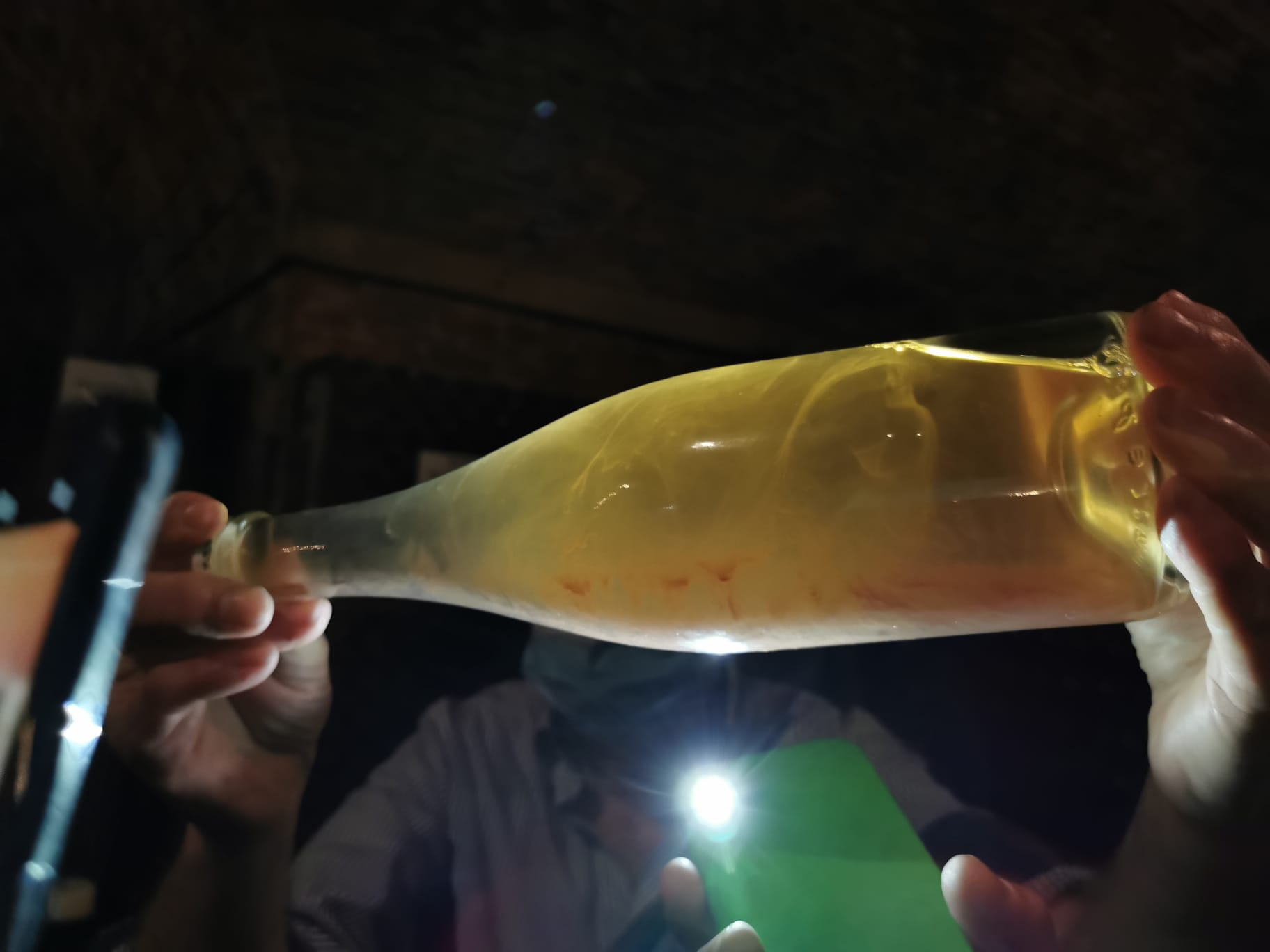 Wine week end nel Monferrato: cattedrali sotterranee Unesco, Canelli, Big Bench e sapori gourmet 3 canelli la visita alla cantina Contratto
