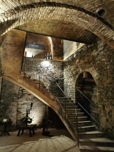 I borghi più belli (talvolta sconosciuti) dell'Italia: 10 idee per un week end 4 anelli e le cantine sotterranee