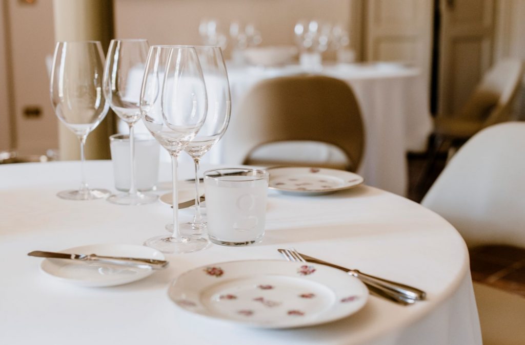 Langhe e Monferrato in nome di 2 vini sorprendenti: Asti Spumante e Moscato d'Asti 3 Guidoristorante a Fontanafredda