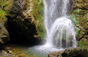 I borghi più belli (talvolta sconosciuti) dell'Italia: 10 idee per un week end 7 10 borghi belli cascata di cianà in liguria