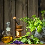 erbe aromatiche come timo e prezzemolo