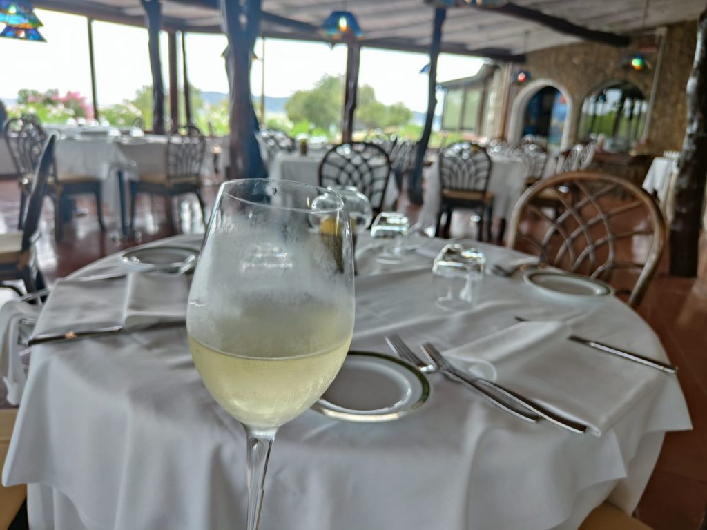 Al ristorante dell'Hotel Don Diego piatti di pesce con vista sul mare 10 Il ristorante dell'Hotel Don Diego Costa Dorada
