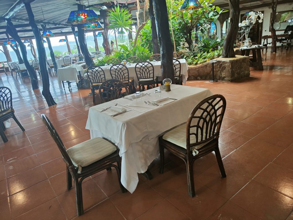 Al ristorante dell'Hotel Don Diego piatti di pesce con vista sul mare 8 Il ristorante dell'Hotel Don Diego Costa Dorada
