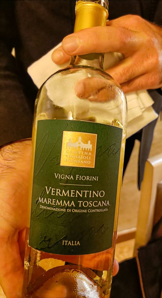 Al ristorante Caino a Montemerano il dessert è un'esplosione di gusto 9 ristorante Caino Montemerano vermentino toscano