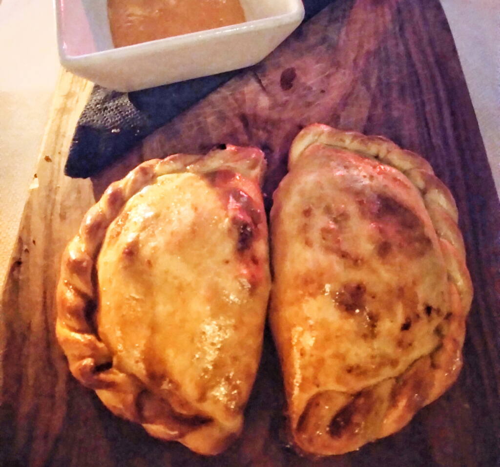 El Porteño Prohibido, dove assaporare la cultura argentina 4 El Porteno Prohibido empanadas 1024x956 1