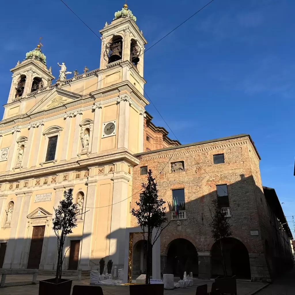 Romano di Lombardia, un borgo storico che non ti aspetti 4 famelici borgo romano lombardia 2