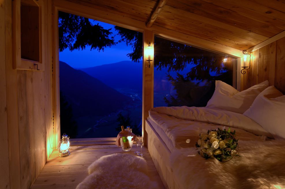 Vacanze da sogno: queste le mete estive 2023 1 mete estive 2023 hochzeiterhtte baumhaus