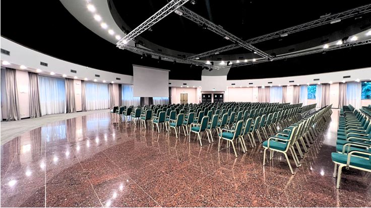 Il Quark Hotel Milano e la sua seconda vita: uno sguardo sorprendente sul futuro 4 Sala conferenze presso l'hotel Quark di Milano