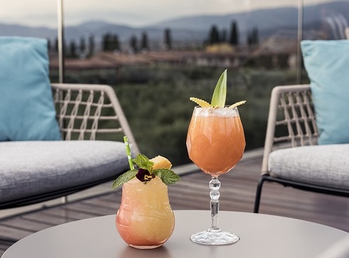 Come utilizzare l'anguria in cucina: preparazioni dolci, salate, gelati e bevande 4 I cocktail estivi freschi