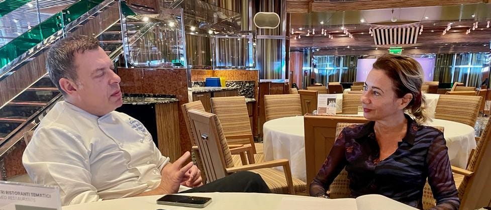 Riccardo Bellaera con Monica Viani su Costa crociere