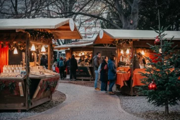Mercatini di Natale 2023 a Bolzano: dal 23 novembre fino al 6 gennaio 10 Mercatini di Natale 2023 a Bolzano