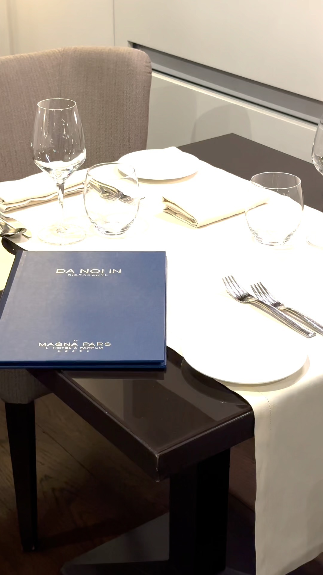 Il ristorante del Magna Pars l'Hotel à Parfum, il Da Noi In, regno del gusto e dell'olfatto 2 ristorante magna pars milano
