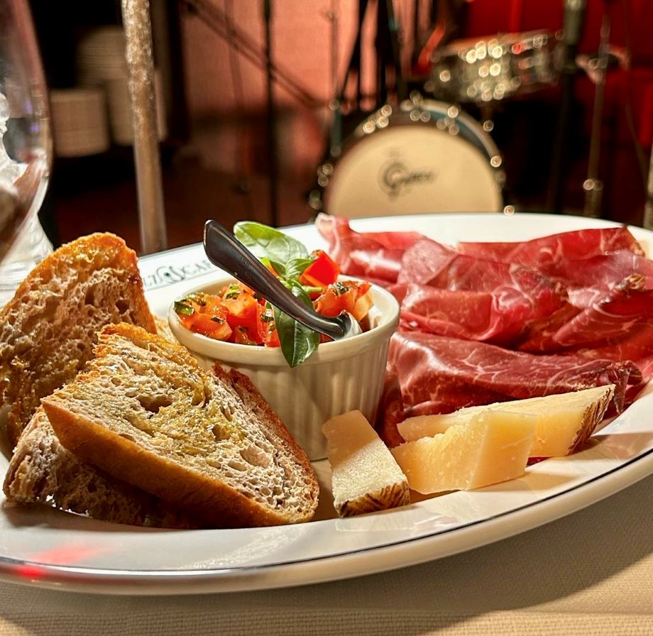 Jazz Cafè, una fusion food, drink & musica dal vivo 3 antipasto jazz café