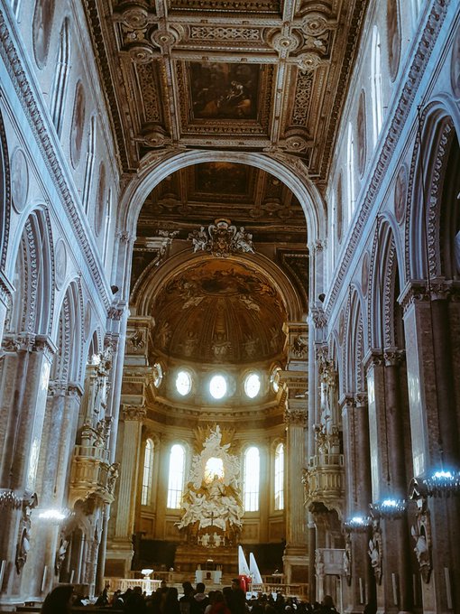 duomo a napoli