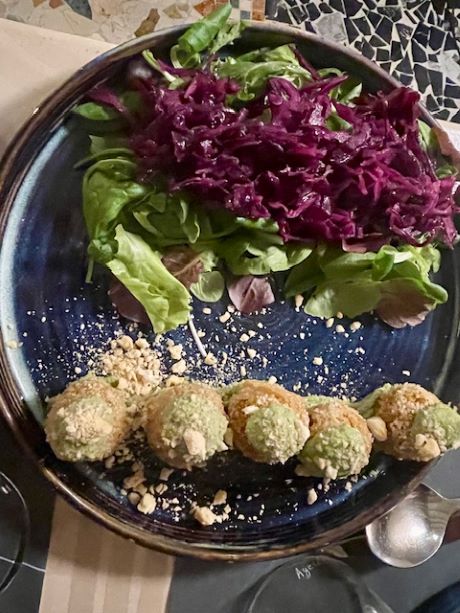 I 2 ristoranti healthy Mediterranea portano la dieta mediterranea a Milano 3 polpette vegetariane da mediterranea
