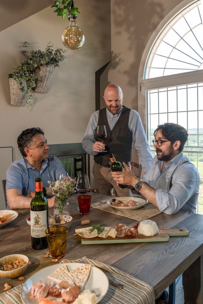 La degustazione dei vini Ronchi di Castelluccio e Poggio della Dogana: la riscoperta di un vero tesoro 1 i fratelli rametta