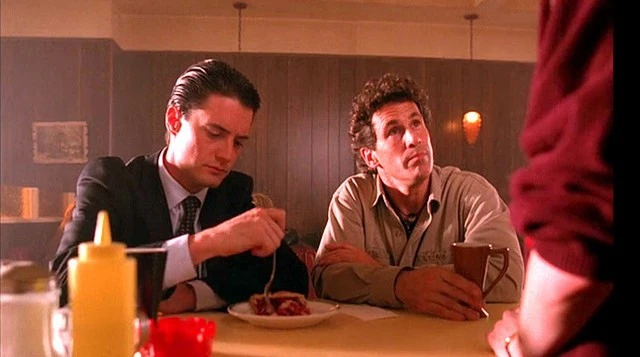 Twin Peaks e David Lynch: quando il cibo diventa una narrazione filosofica 5 torta alle ciliegie, la cherry pie di twin peaks