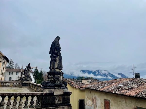 La Danza Macabra della Morte di Clusone: son io la Morte e porto corona/Io son di tutti voi Signora e Padrona 1 clusone