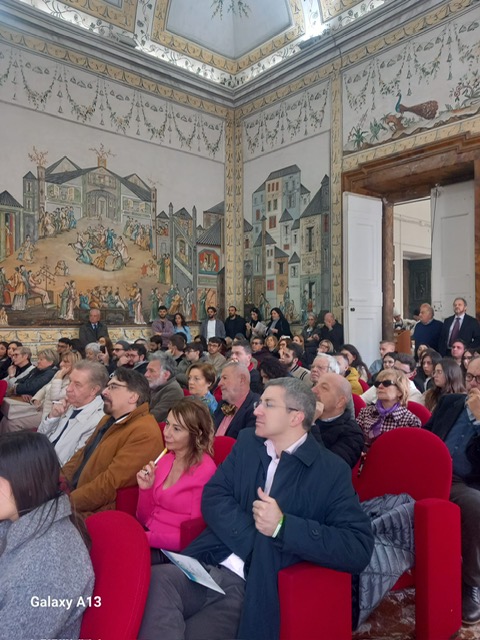Benvenuti a Praesentia. Gusto di Campania. Divina: un inno alla dieta mediterranea 1 conferenza praesentia a Portici