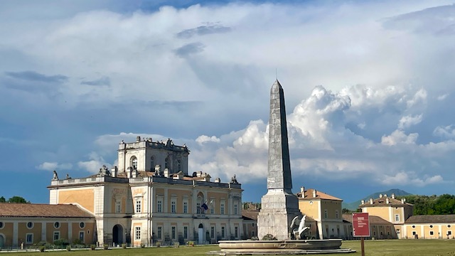 Viaggio enogastronomico nell'Alto Casertano: vino, mozzarella di bufala e tante "chicche" da scoprire 2 Reggia di Carditello,