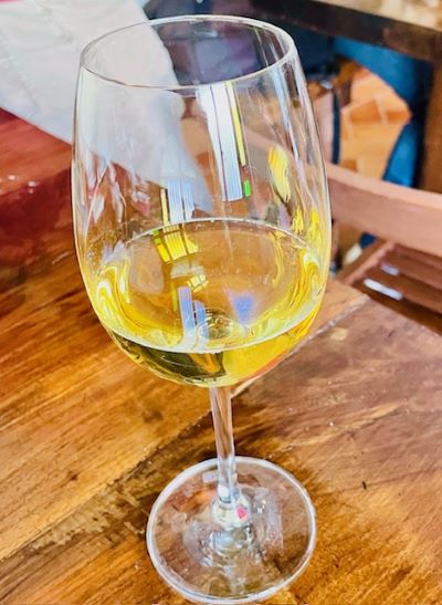 Viaggio enogastronomico nell'Alto Casertano: vino, mozzarella di bufala e tante "chicche" da scoprire 7 Le caratteristiche dell'uva Asprinio: degustare vini in una cantina sotterranea