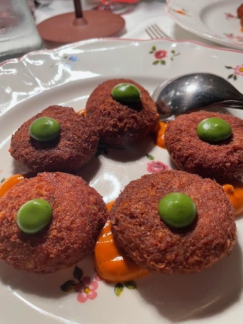 Osteria delle Corti si rifà il look, recupera la cucina di ieri e presenta i migliori mondeghili 2 mondeghili osteria delle corti