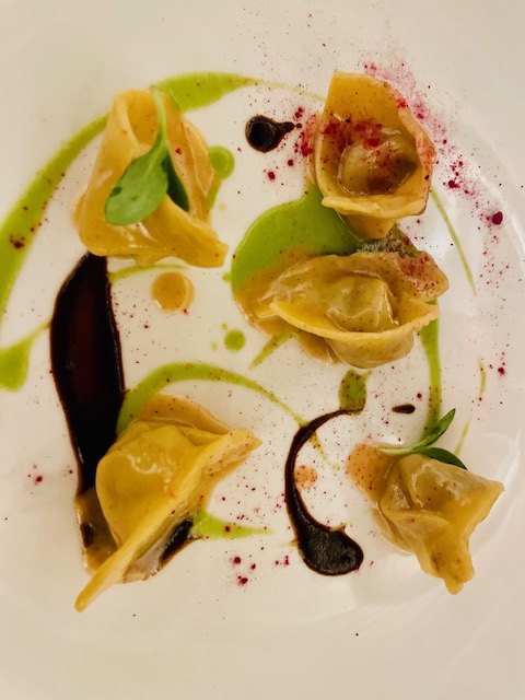 Viaggio enogastronomico nell'Alto Casertano: vino, mozzarella di bufala e tante "chicche" da scoprire 10 Un'esperienza enogastronomica unica al ristorante di Un'esperienza Tenuta Cacciagalli